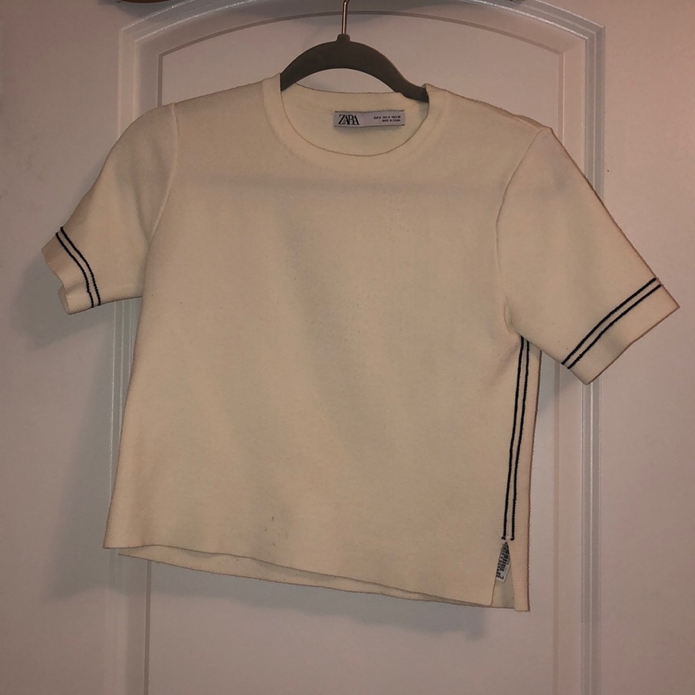 Zara Short Sleeve Sweatshirt